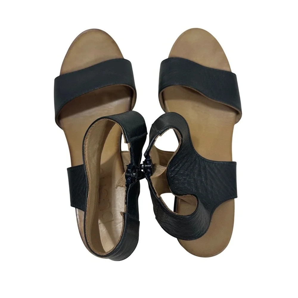 Bueno Black Leather Wedge Sandals Side Zip Made in Turkey Womens 37